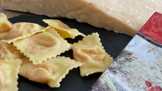 Tortelli di zucca con Parmigiano Reggiano Vacche Rosse_03