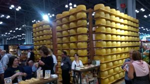 Parmigiano reggiano vacche rosse al fancy food
